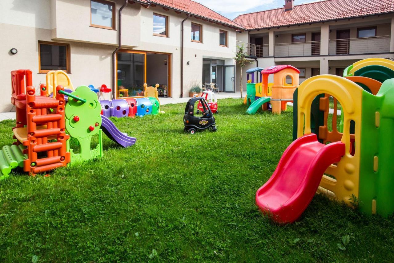 Atrium - Pokoje Studio Криниця-Морська Екстер'єр фото